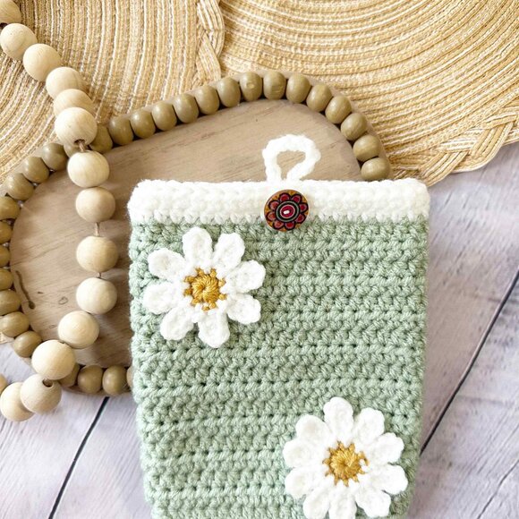 Green Daisy Crochet 6" or 7" Kindle Sleeve - Picture 3 of 5